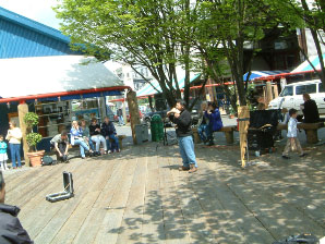 Image : 20030502_granville1.JPG